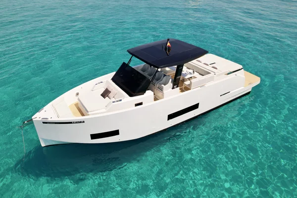 De Antonio D42 for charter in Ibiza