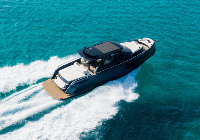 Rent Steeler Bronson 50 in Ibiza