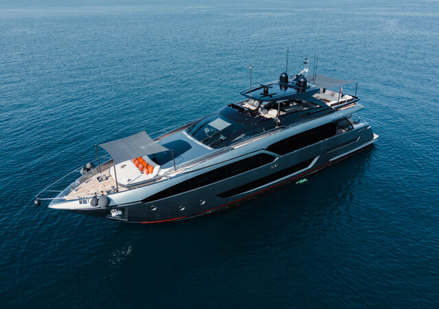 Rent Riva Argo 90 in Ibiza