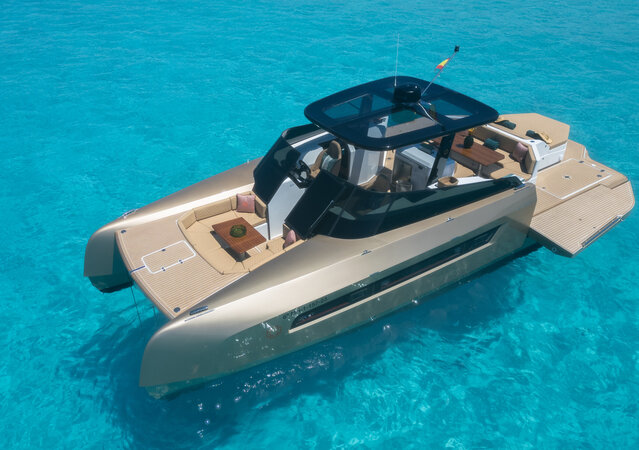 Rent Hütter Yachts MONEYPENNY in Ibiza